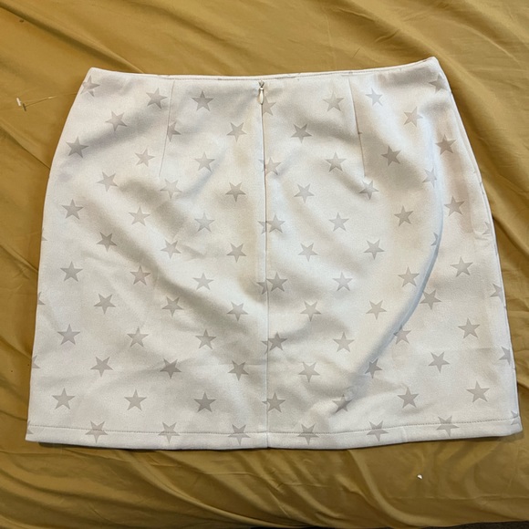 Altar’d State Cream and Light Brown Skirt size Large - Picture 2 of 3